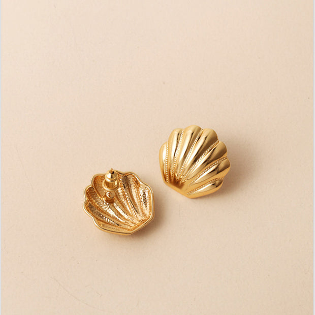 Vintage Chic: French Matte Metal Shell Earrings