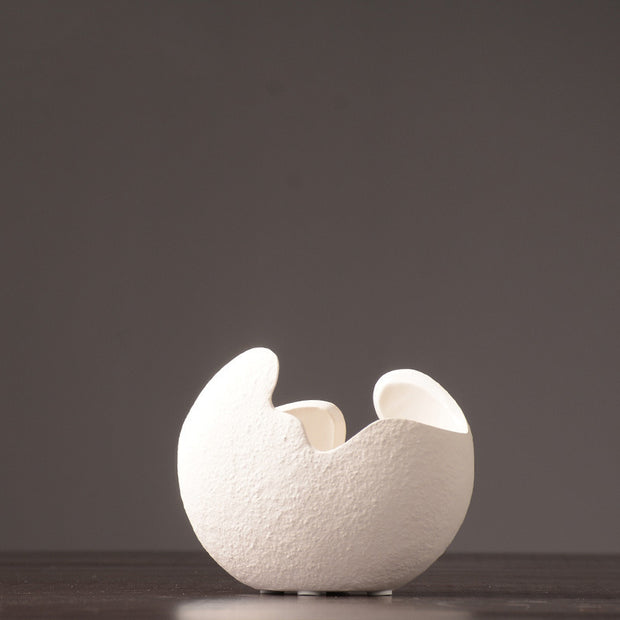 Simple white ceramic vase decoration - Modiniva LLC