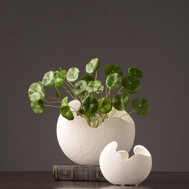 Simple white ceramic vase decoration - Modiniva LLC