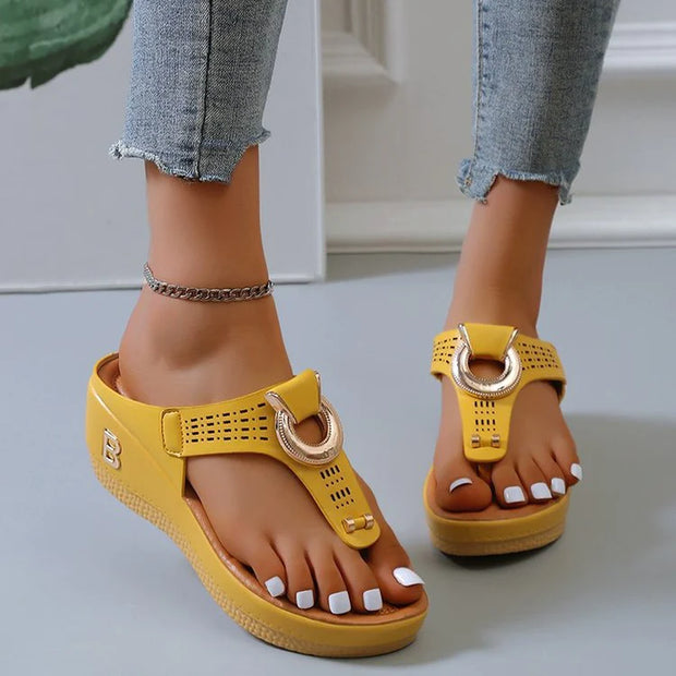 Comfort and Style with Orthopedic Low-Wedge Sandals