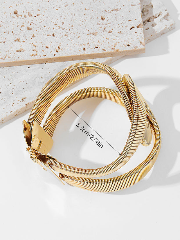 Shine On: The Metallic Cuff Bracelet Trend for Spring - Modiniva LLC