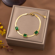 Assorted Vintage Pendant Necklaces & Earrings [SLE2050] Green Diamond Bracelet Gold Jewelry & Watches